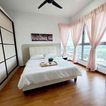 Residensi Flora Διαμέρισμα Seri Kembangan Εξωτερικό φωτογραφία